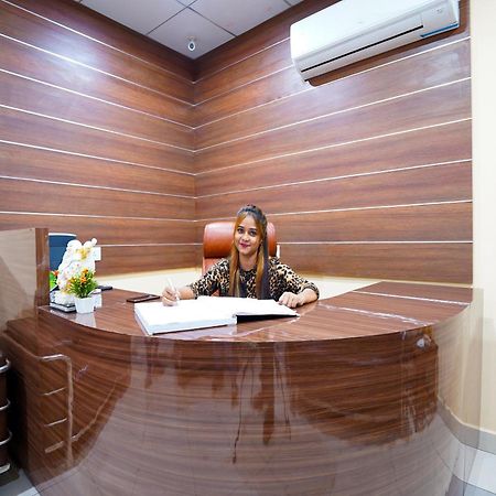 Hotel O H D Hotel Bhiwadi Екстериор снимка