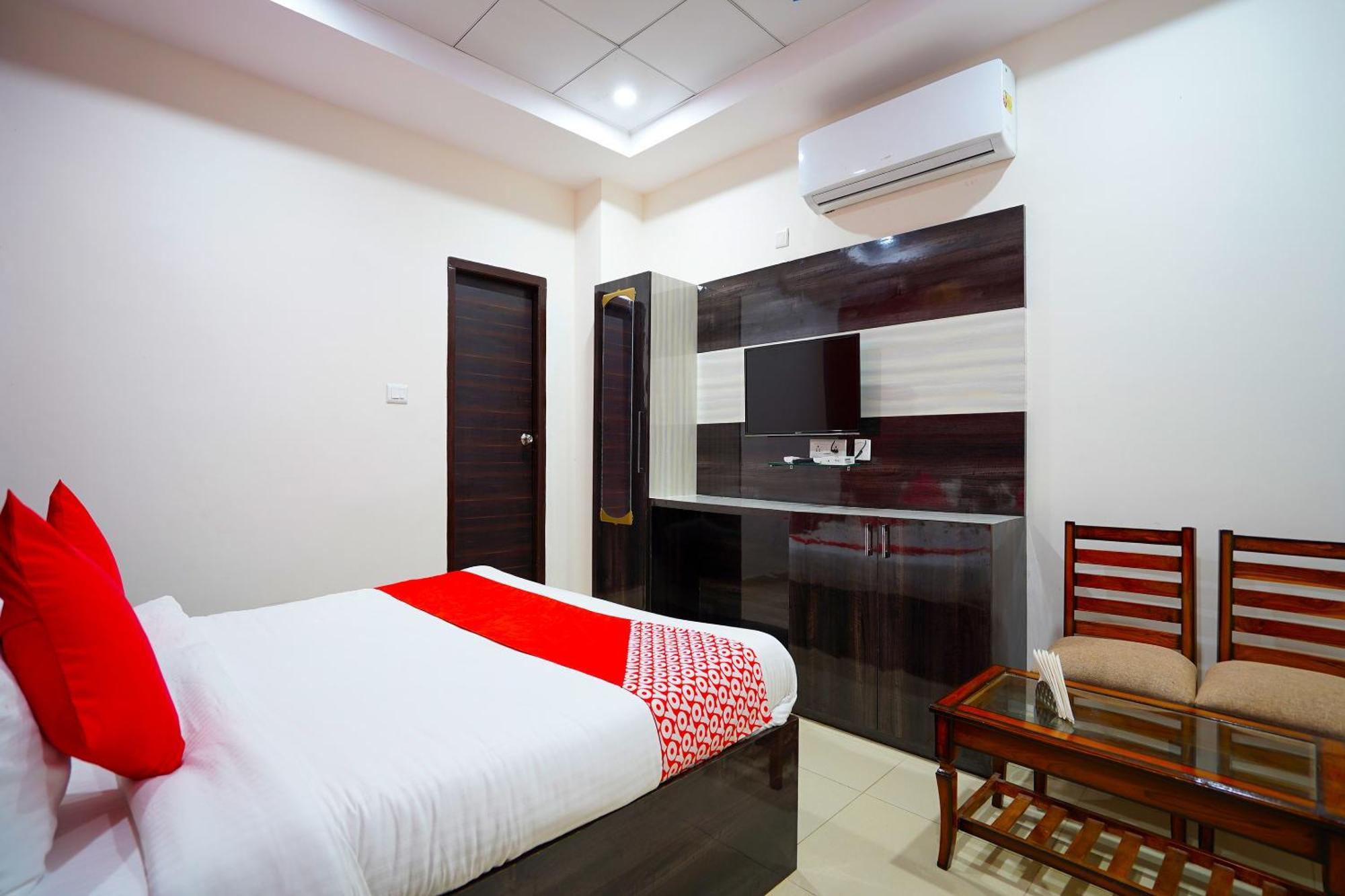 Hotel O H D Hotel Bhiwadi Екстериор снимка