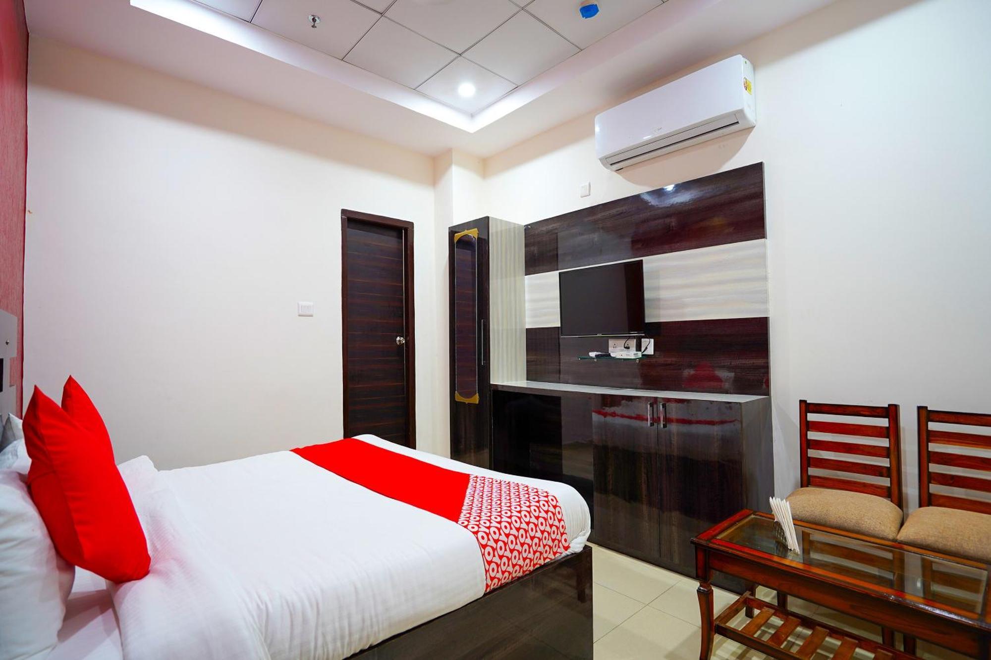 Hotel O H D Hotel Bhiwadi Екстериор снимка